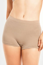 Load image into Gallery viewer, PACK OF 6 SOFRA WOMEN&#39;S SEAMLESS BOYSHORTS (LP0198SB4)